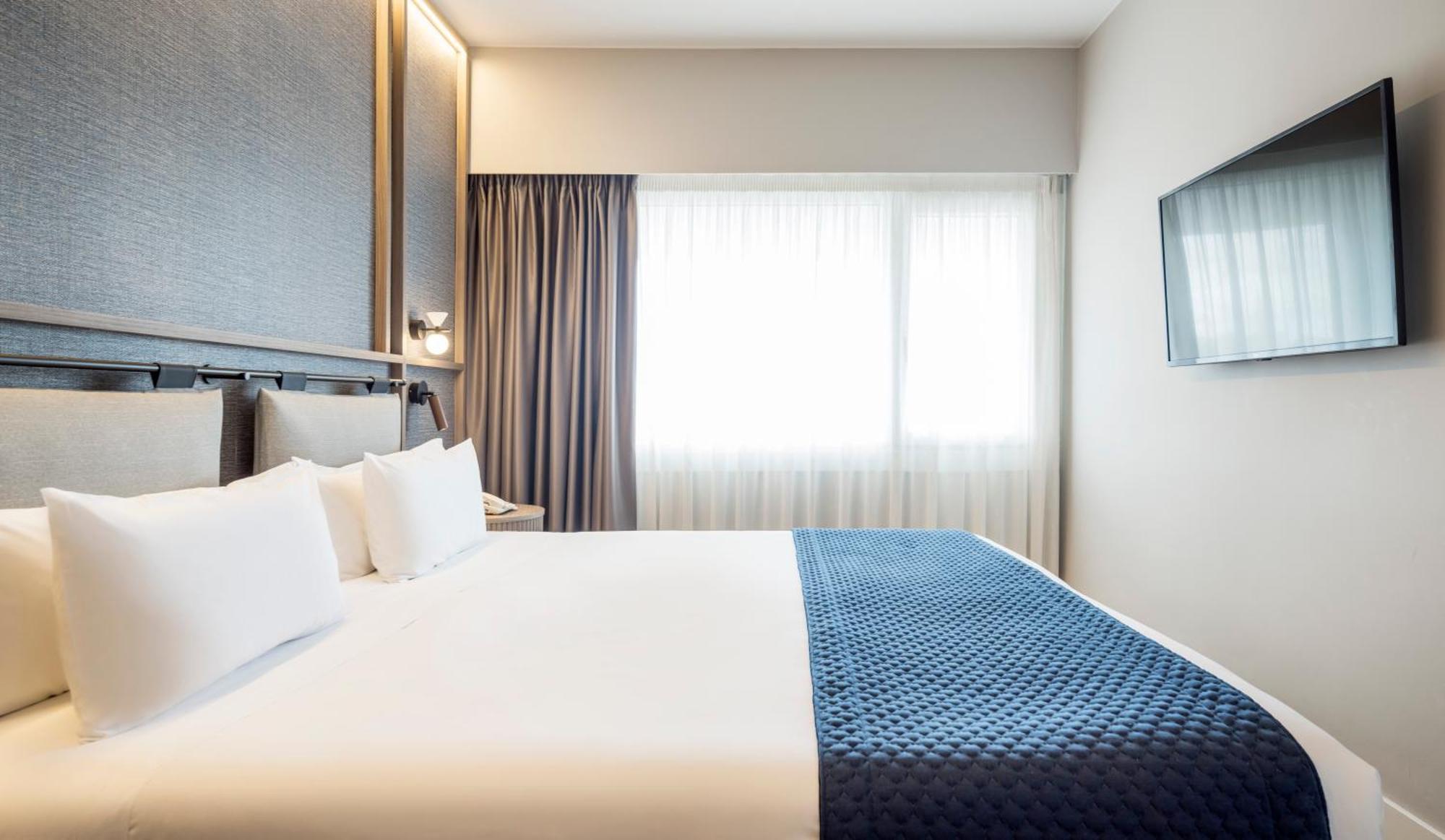 Ilunion Romareda Hotel Saragoça Quarto foto